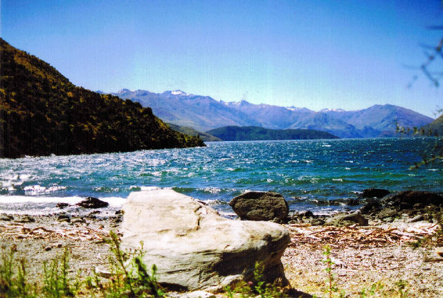 Wanaka Lake.